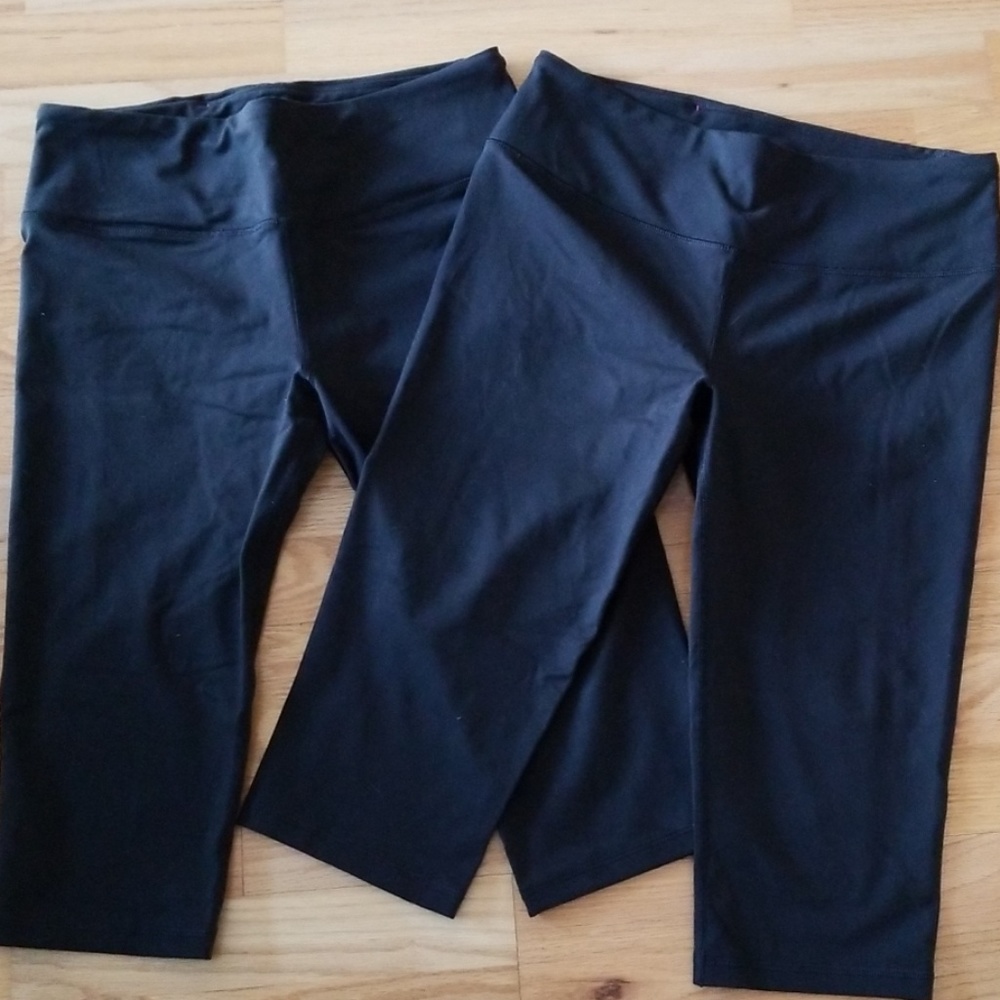 Victoria's Secret Sport Black Crop Leggings